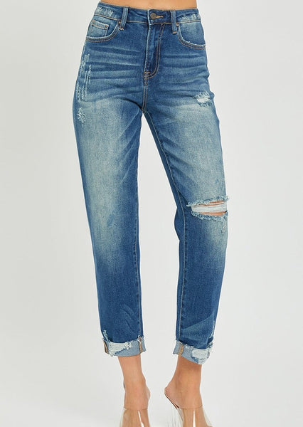 HIGH-RISE BOYFRIEND JEANS