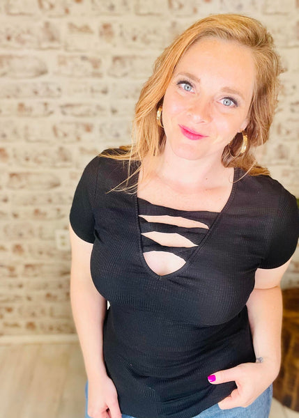 Black Twist Front Top