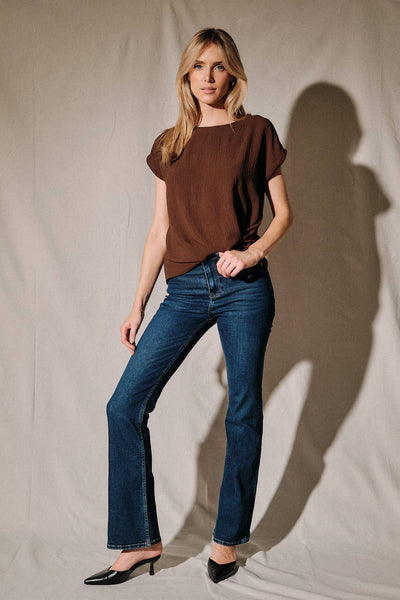 Side Twist Hem Short Sleeve Round Neck Top
