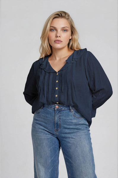 Navy Button 3/4 Sleeve